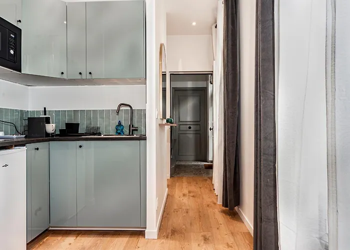 Апарт-отель Porte De Paris 3*